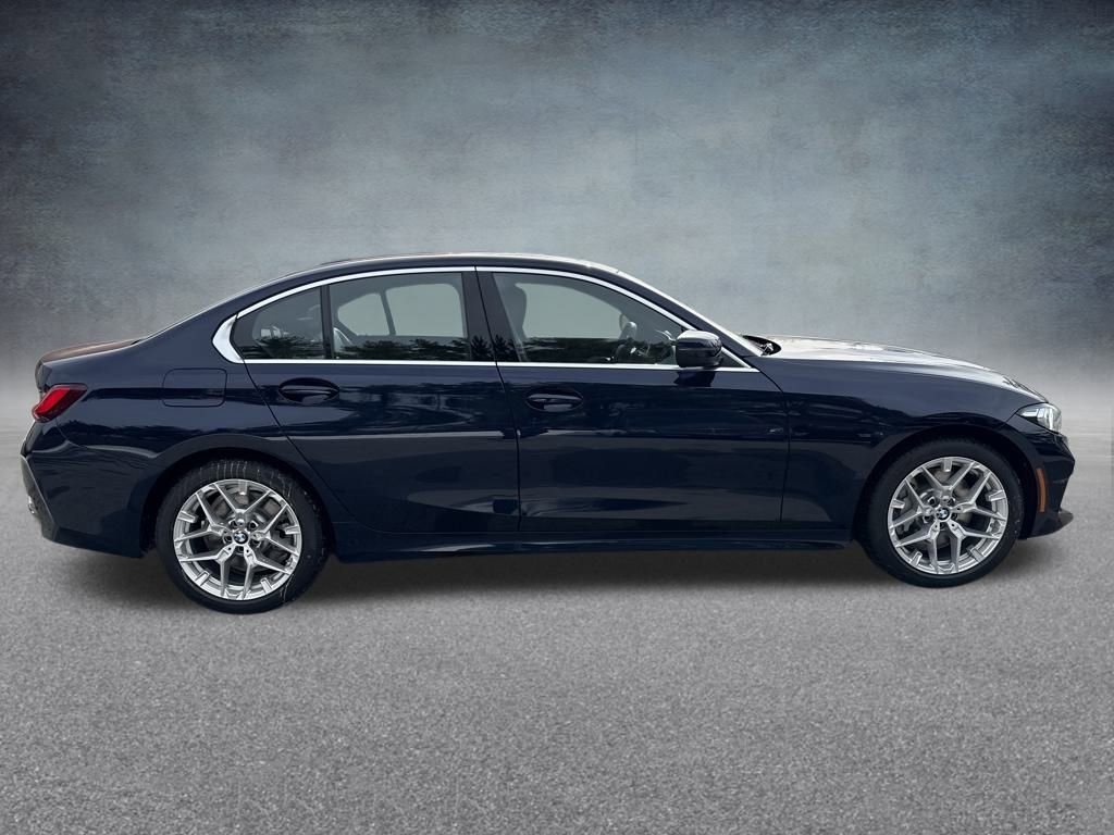 Used 2026 BMW 330i xDrive Sedan w/ Premium Package AWD/4WD image 7