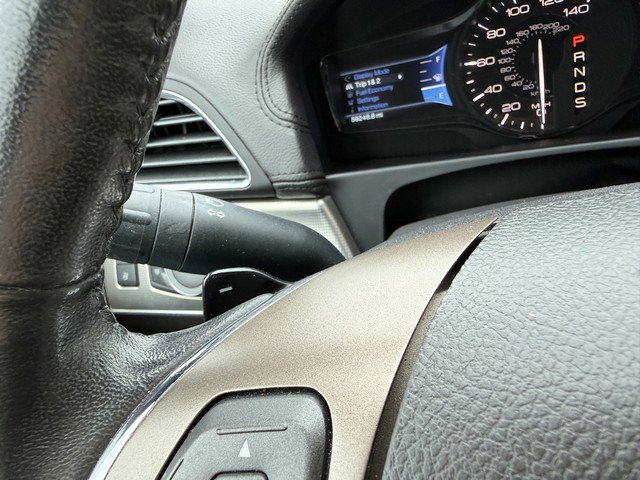 Used 2013 Lincoln MKX FWD image 26