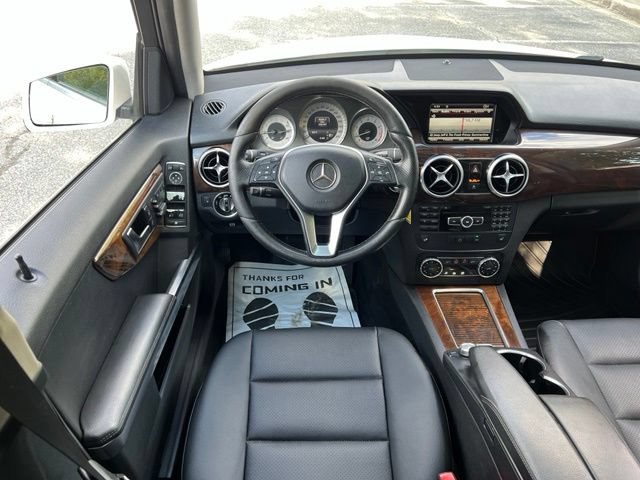 Used 2015 Mercedes-Benz GLK 350 4MATIC image 30