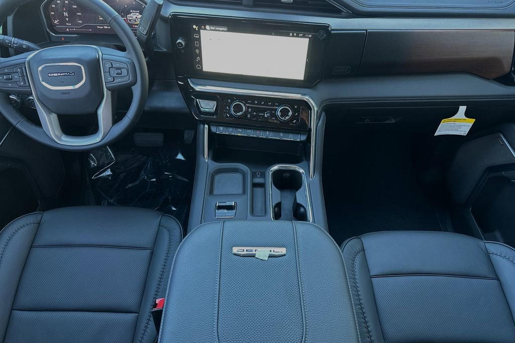 Used 2025 GMC Sierra 2500 Denali w/ Max Trailering Package image 11