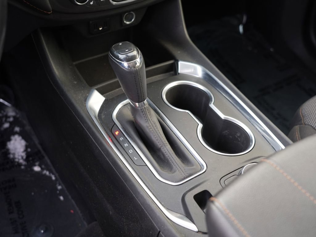 Used 2020 Chevrolet Traverse LT w/ Driver Confidence II Package image 24