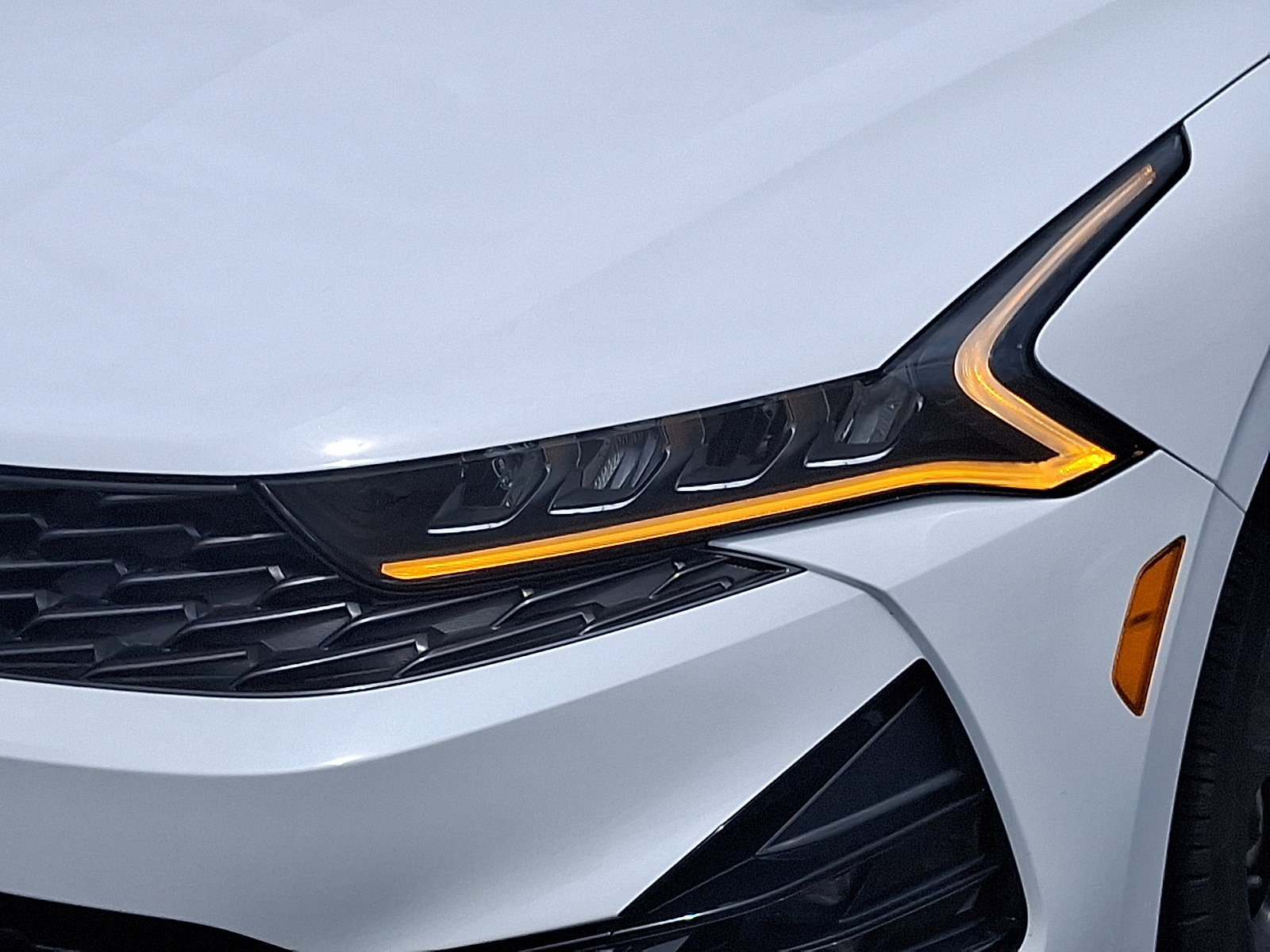 Used 2022 Kia K5 GT-Line image 9