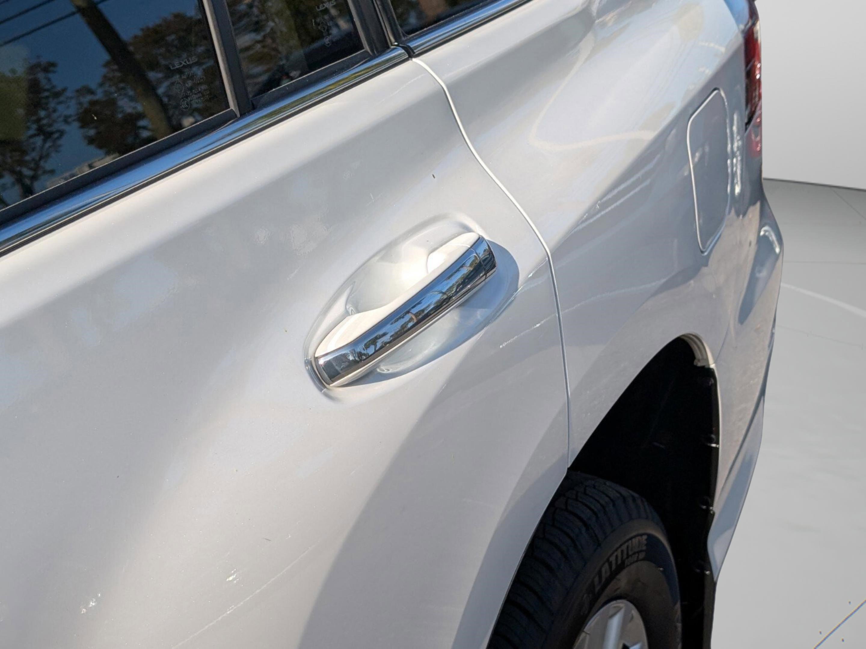 Used 2023 Lexus GX 460 Premium w/ Premium Plus Package image 24