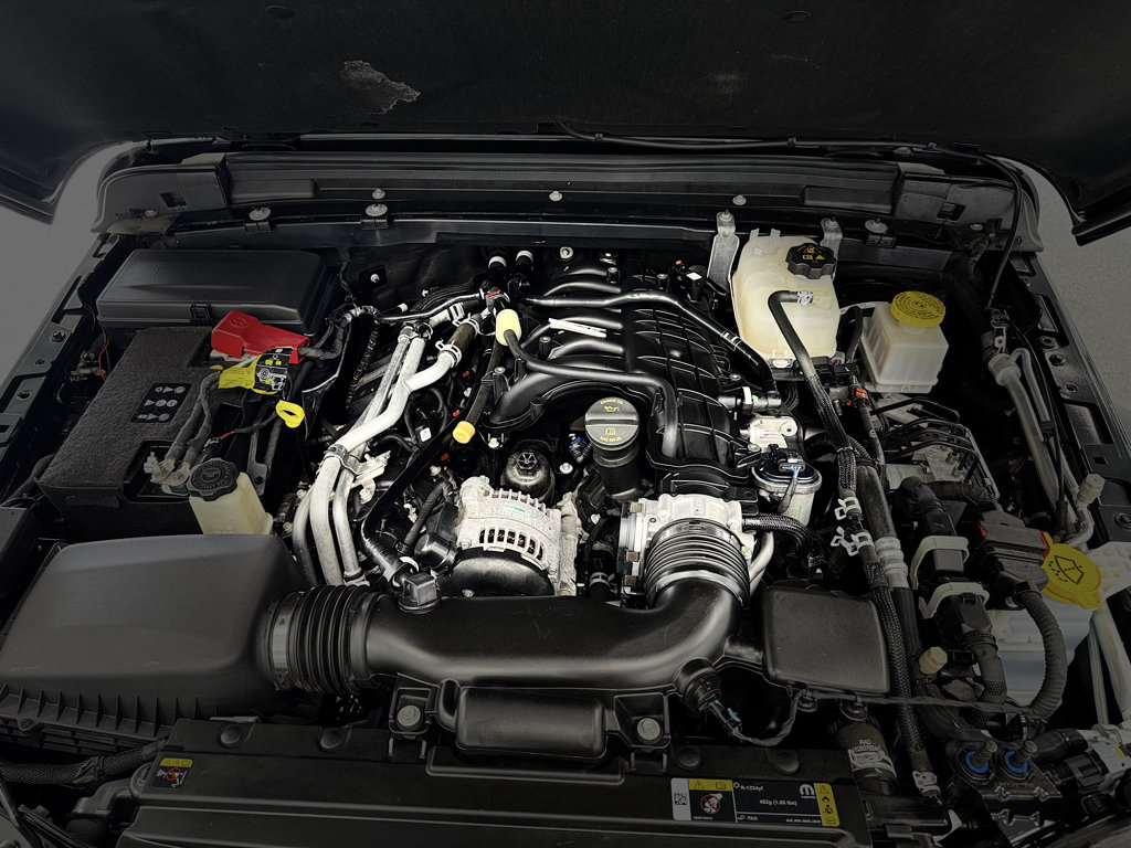 Used 2023 Jeep Gladiator Sport AWD/4WD image 29