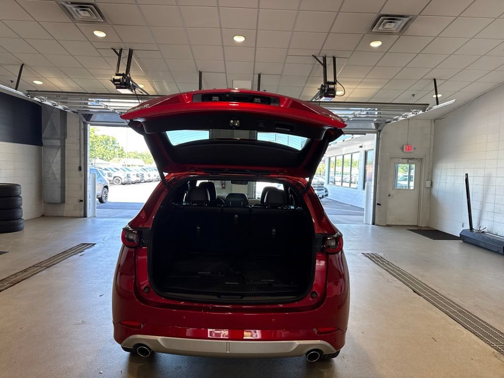 Used 2025 MAZDA CX-5 Signature AWD/4WD image 16