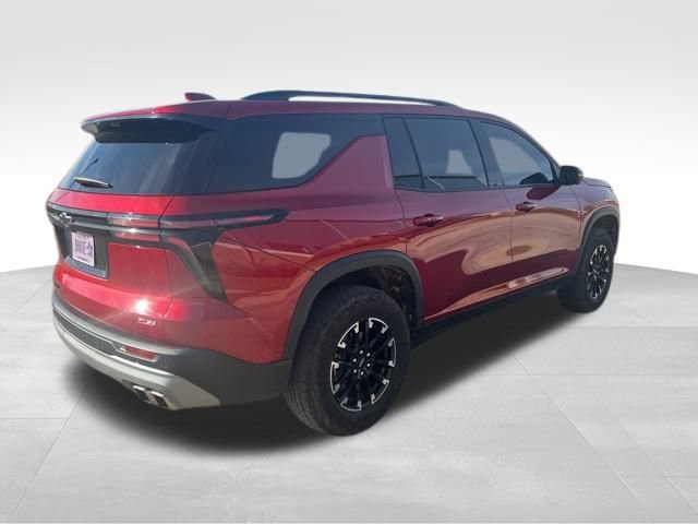 Used 2025 Chevrolet Traverse Z71 w/ Enhanced Driving Package image 5