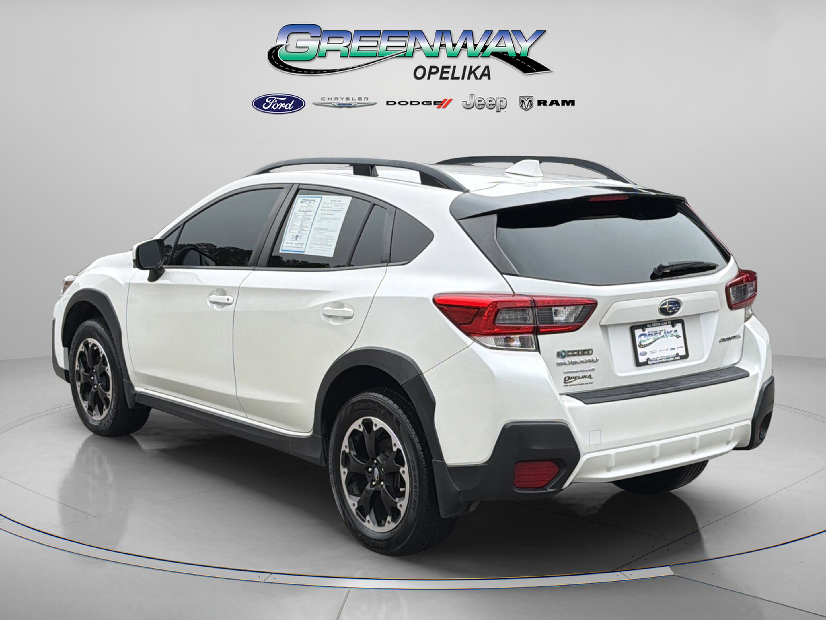 Used 2021 Subaru Crosstrek 2.0i Premium w/ Moonroof Package AWD/4WD image 5