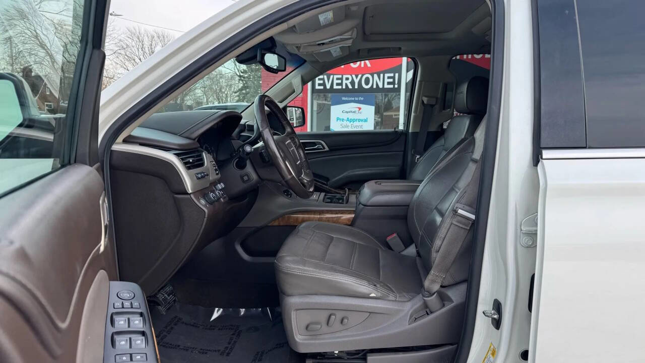 Used 2015 GMC Yukon XL Denali w/ Premium Package image 13