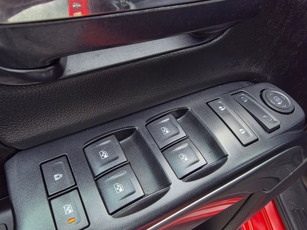 Used 2017 Chevrolet Silverado 1500 LT w/ Trailering Package image 12