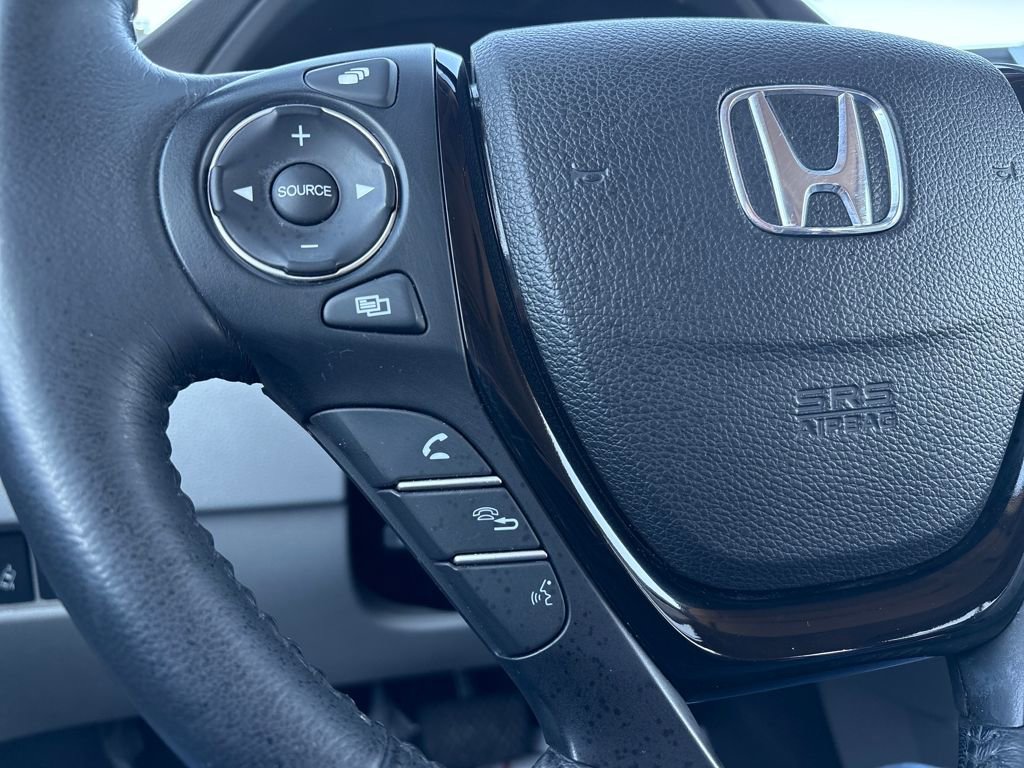 Used 2016 Honda Pilot Touring image 56