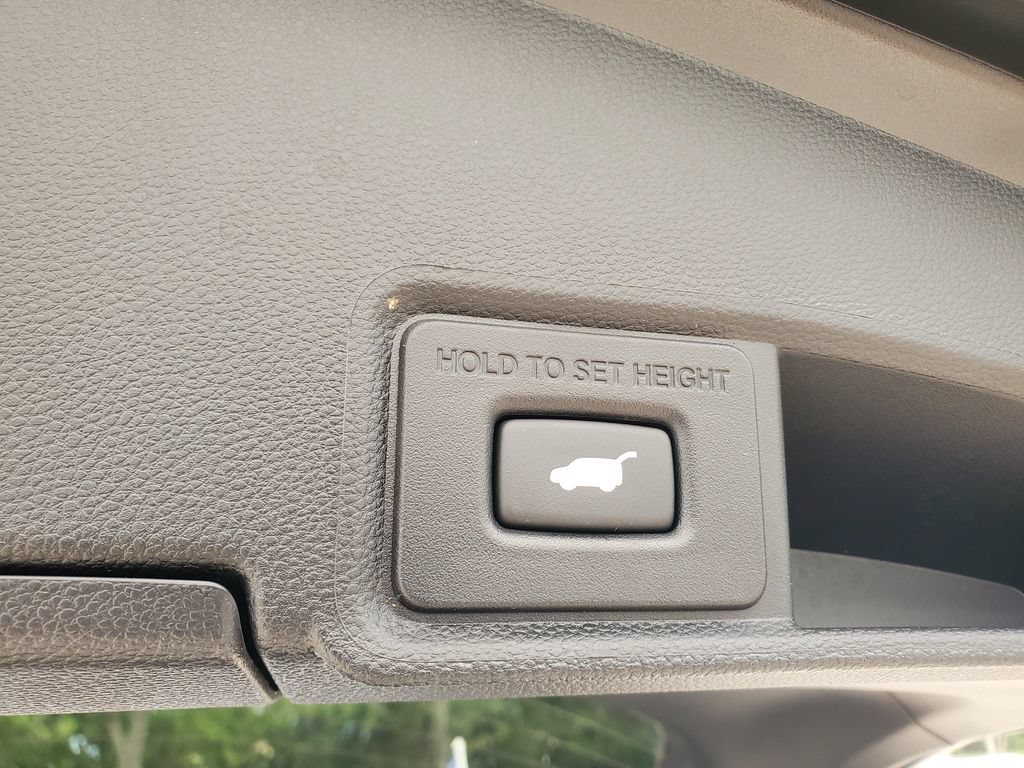 Used 2024 Acura RDX SH-AWD w/ Technology Package image 9