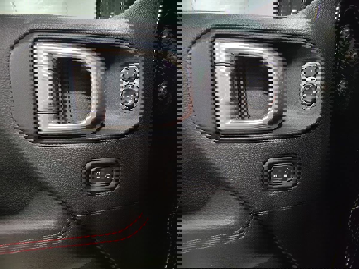 Used 2021 Jeep Wrangler Unlimited Rubicon image 24