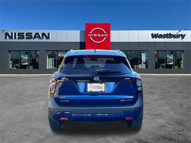 Used 2025 Nissan Kicks SR w/ SR Premium Package image 7