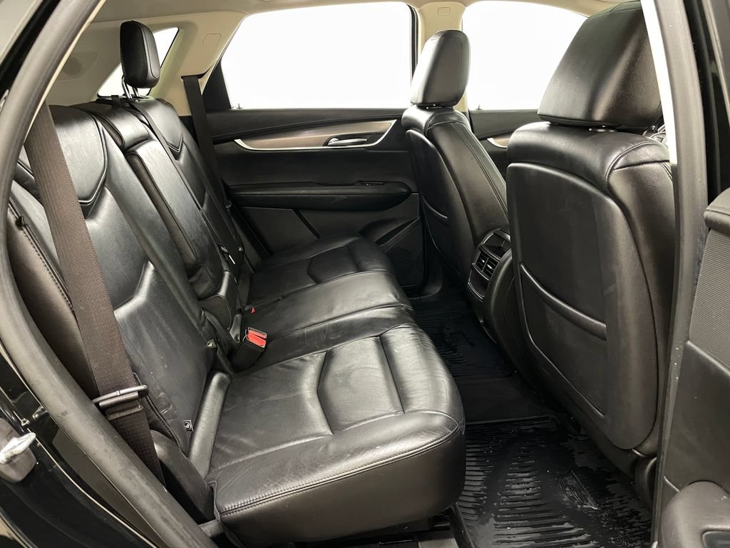 Certified 2018 Cadillac XT5 Luxury w/ Driver Awareness Package AWD/4WD image 46