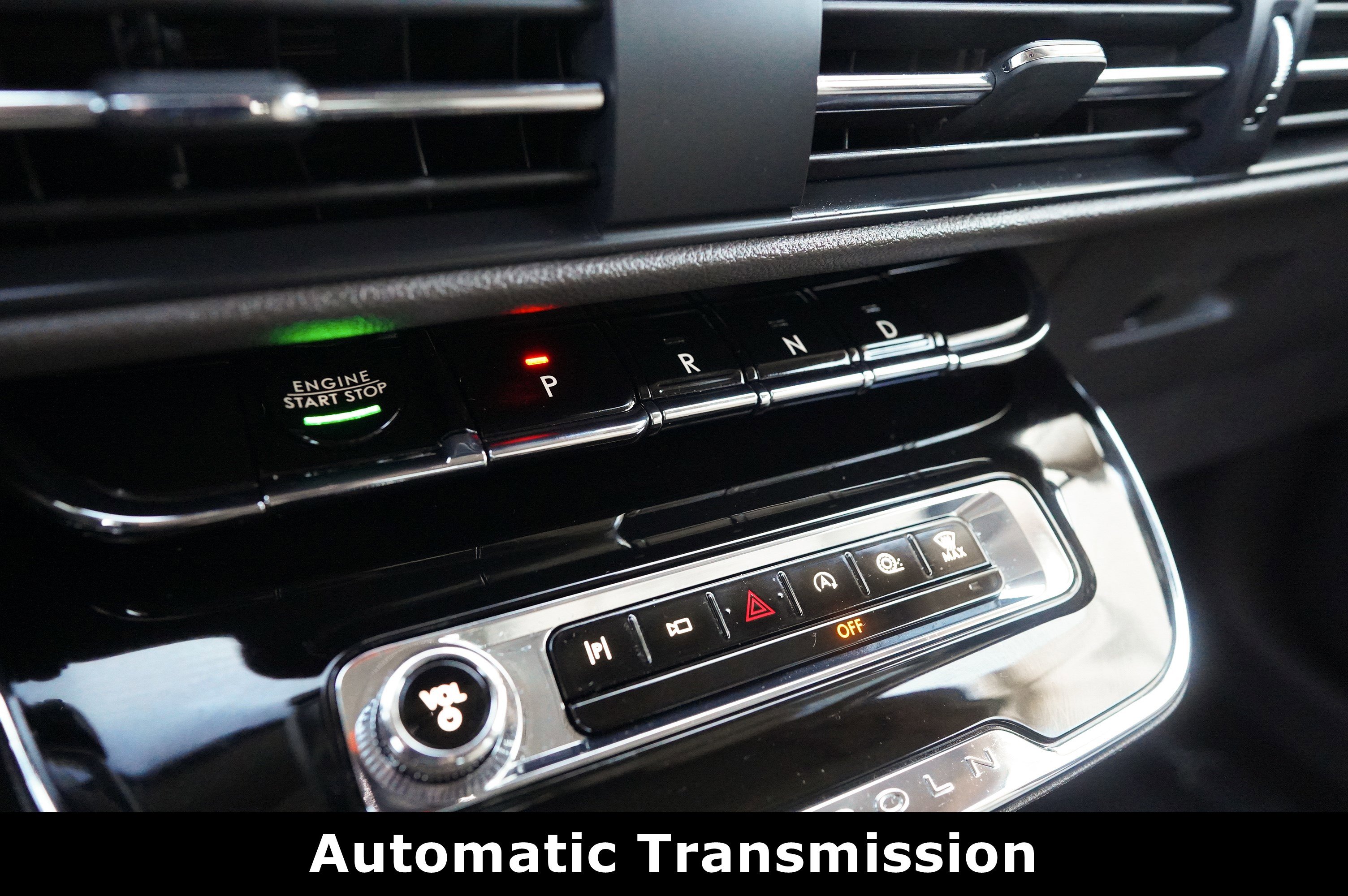 Used 2024 Lincoln Corsair Reserve w/ Equipment Group 201A image 26