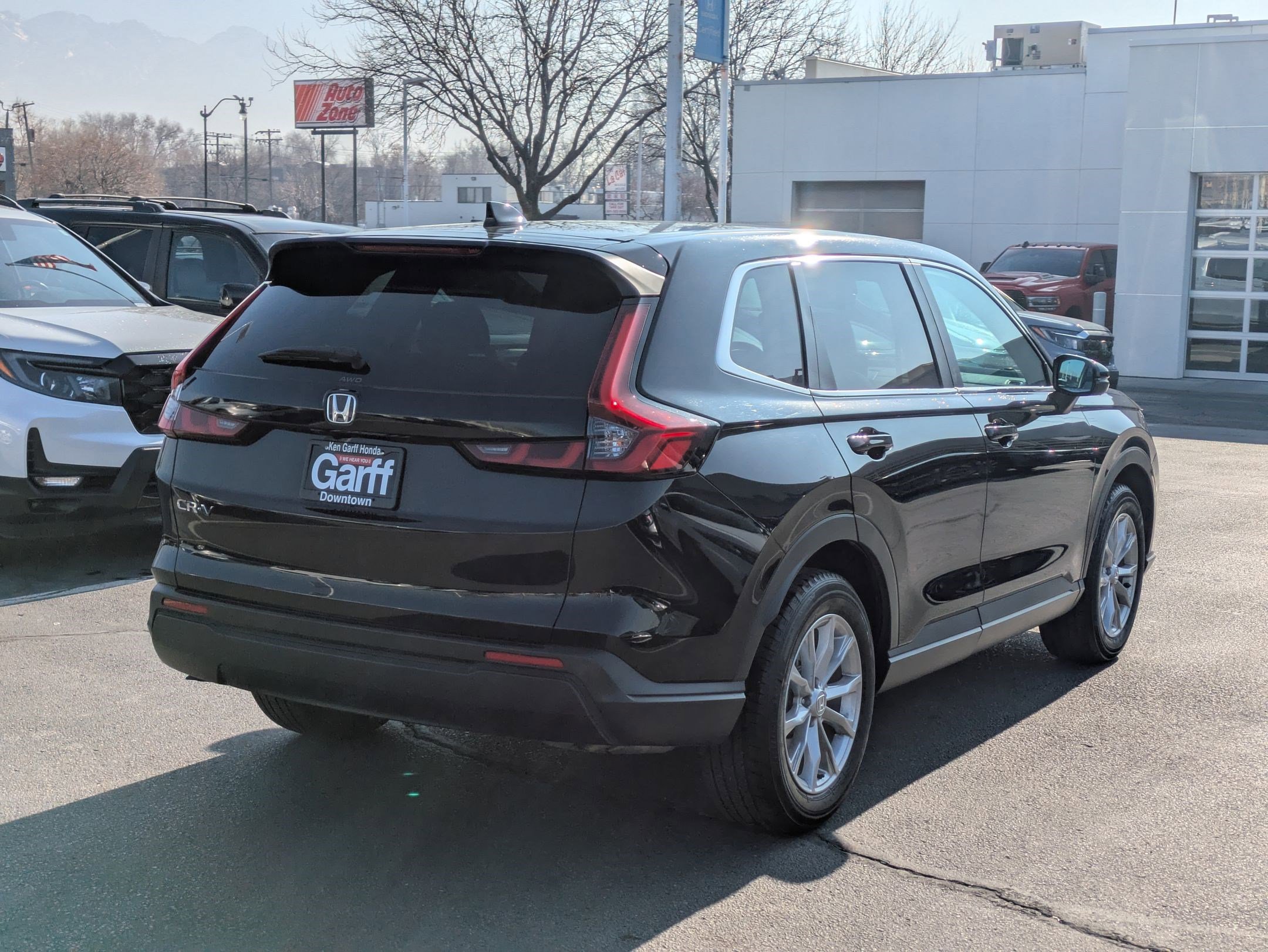 Used 2025 Honda CR-V EX-L image 3