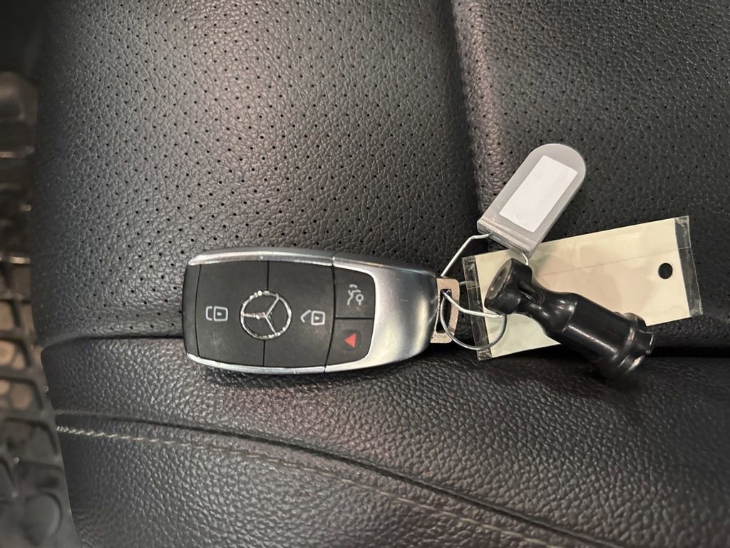 Certified 2023 Mercedes-Benz GLS 450 4MATIC image 24