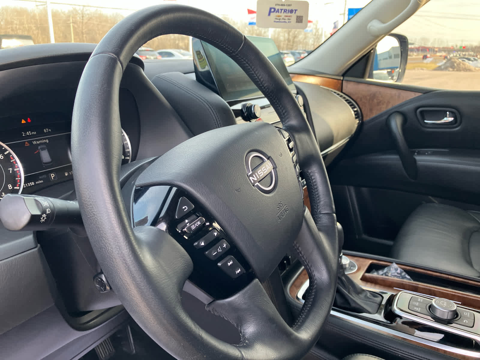 Used 2024 Nissan Armada SL w/ Cargo Package image 9