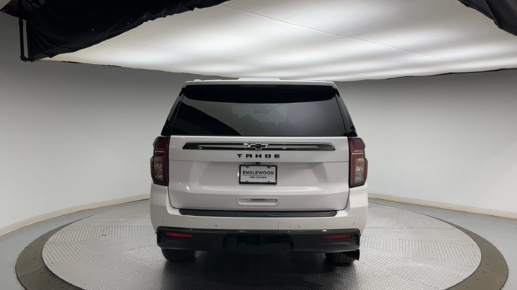 Used 2021 Chevrolet Tahoe Z71 w/ Luxury Package AWD/4WD image 3