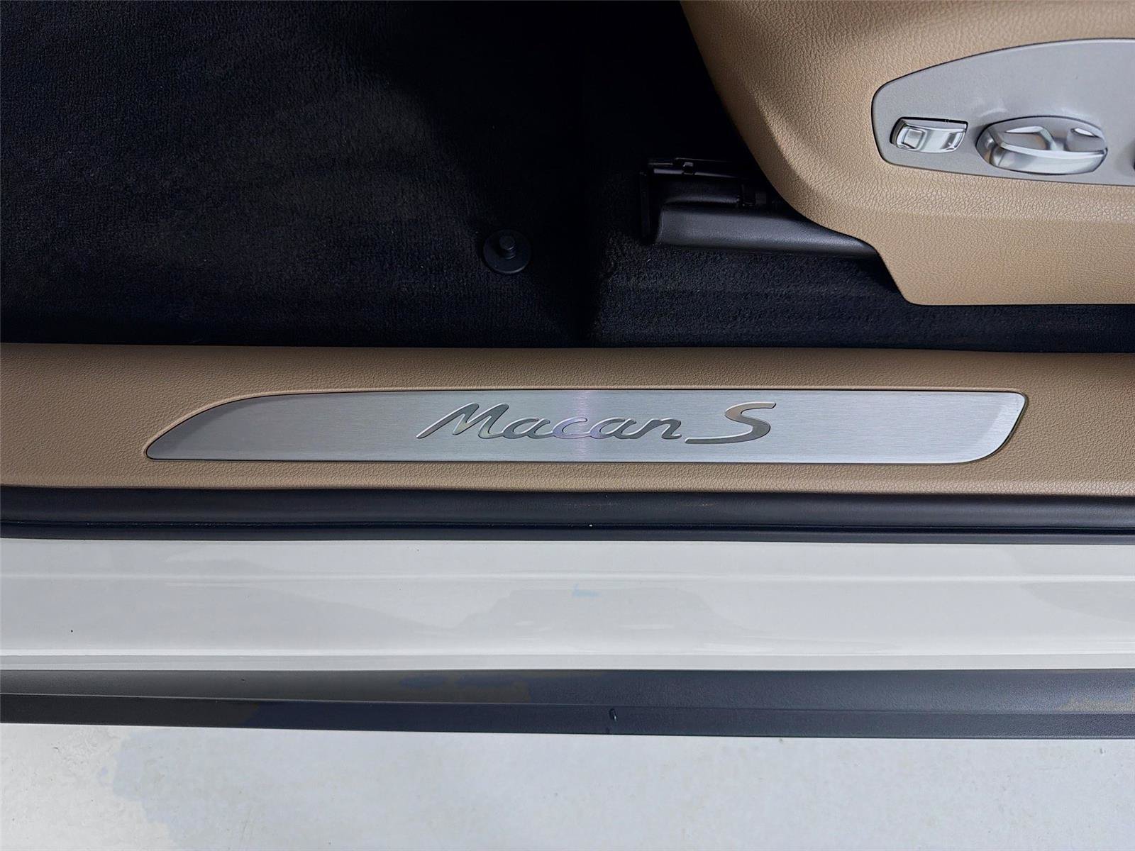 New 2026 Porsche Macan S AWD/4WD image 10