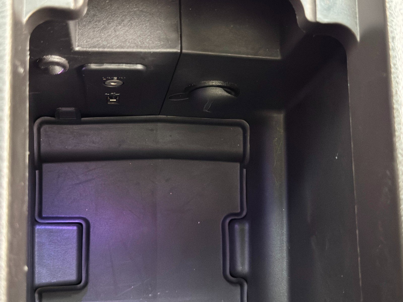 Used 2012 Ford Fusion SEL image 26