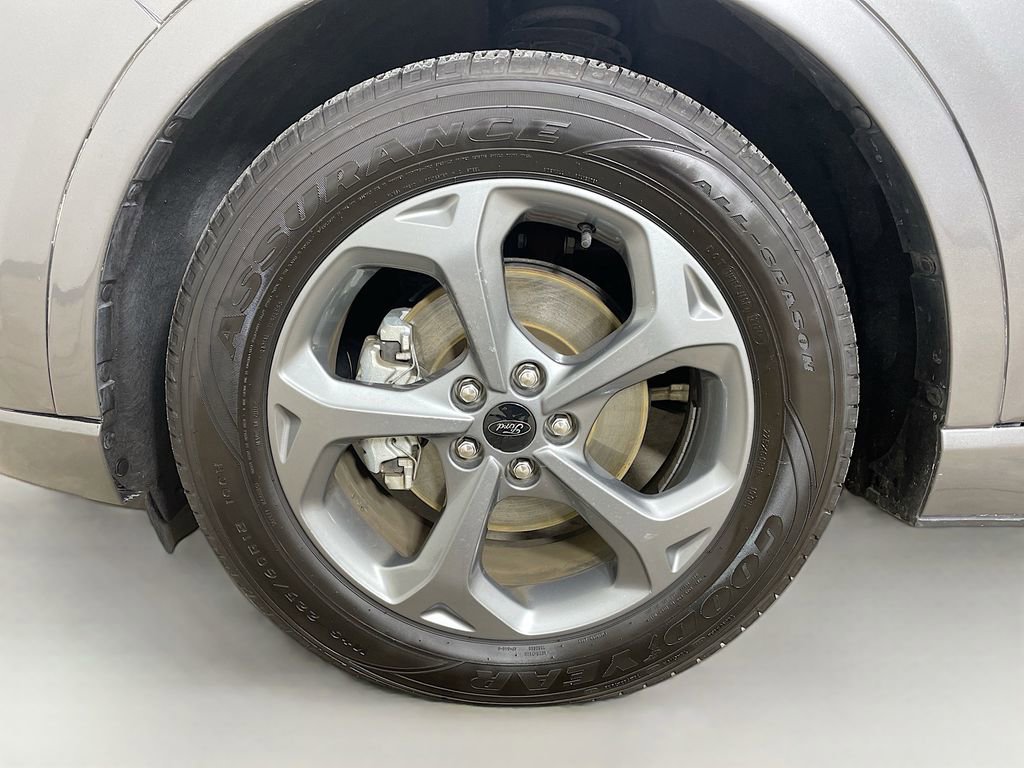 Used 2023 Ford Escape ST-Line image 32