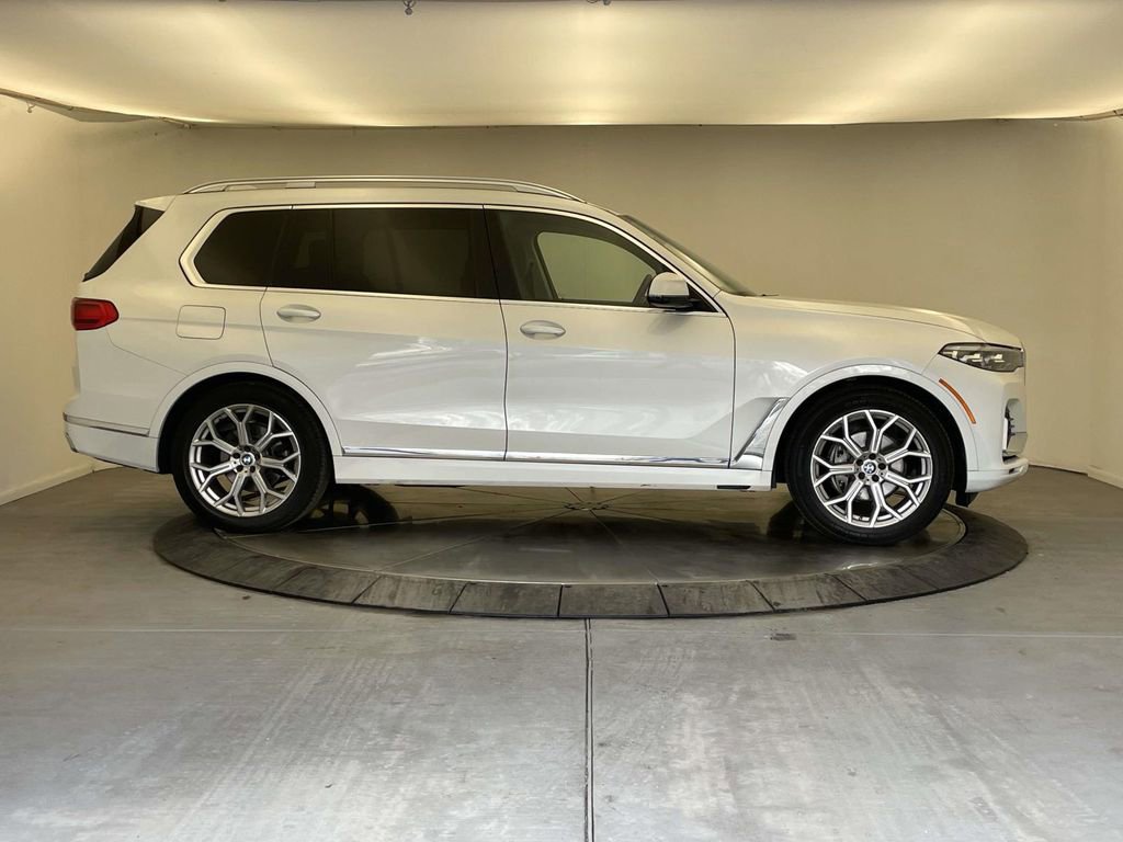 Used 2022 BMW X7 xDrive40i w/ Cold Weather Package AWD/4WD image 6