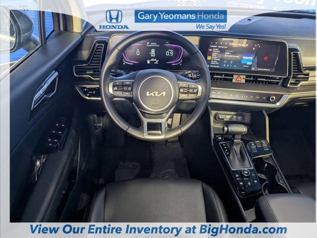 Used 2025 Kia Sportage EX w/ Premium Package image 20