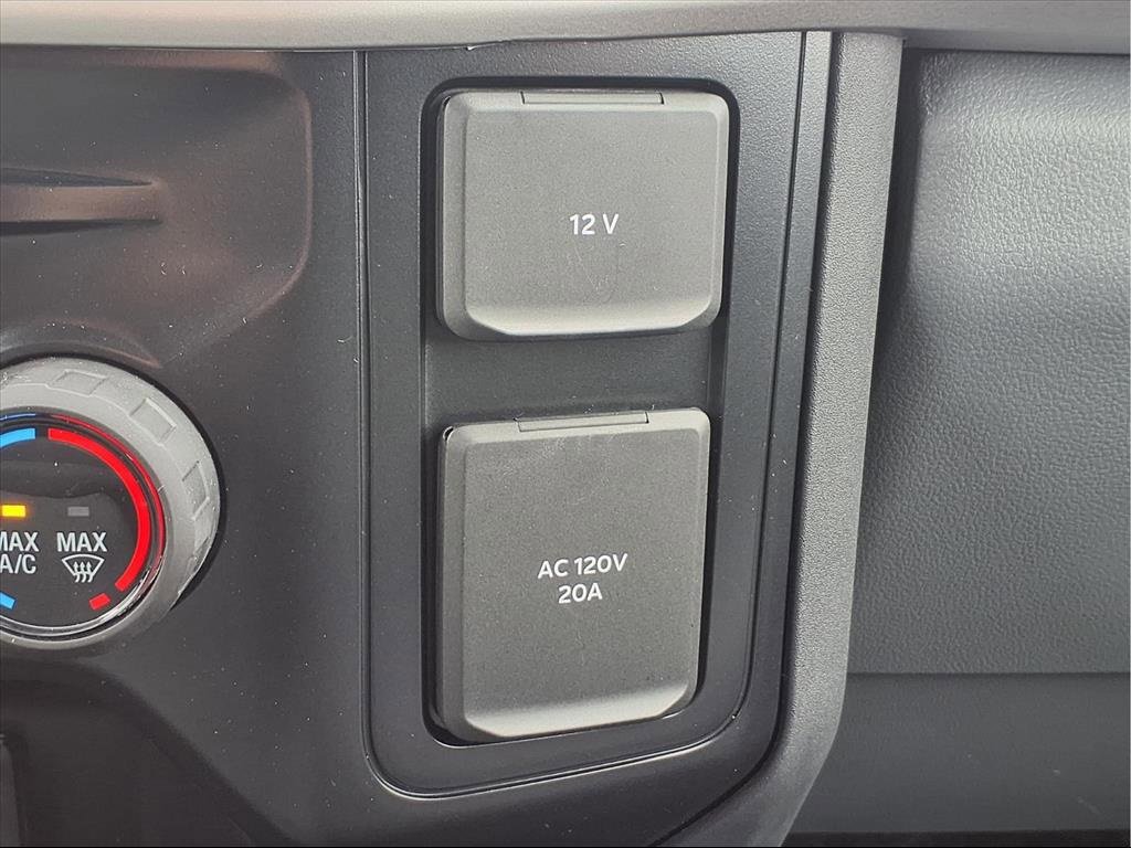 New 2026 Ford F250 XLT w/ XLT Premium Package image 9