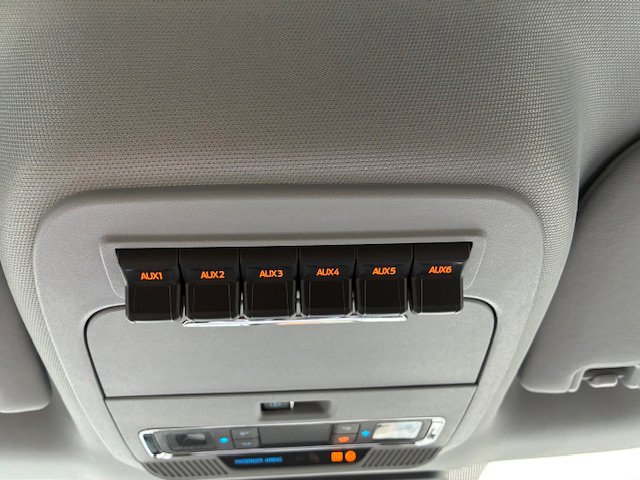 New 2026 Ford F350 Lariat w/ Chrome Package image 25