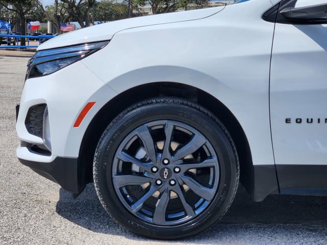 Used 2022 Chevrolet Equinox RS w/ RS Leather Package image 8