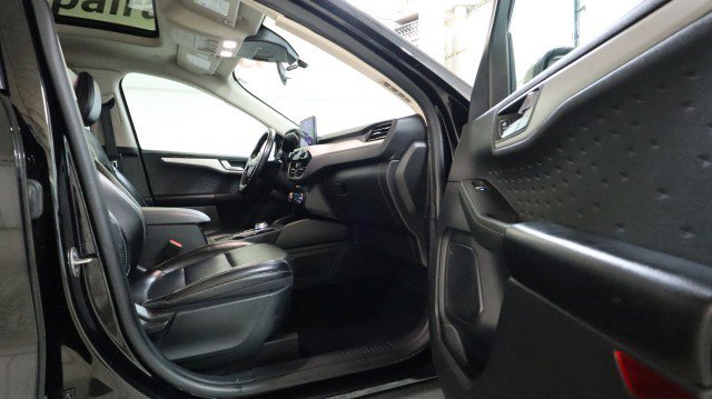Used 2020 Ford Escape SEL image 10