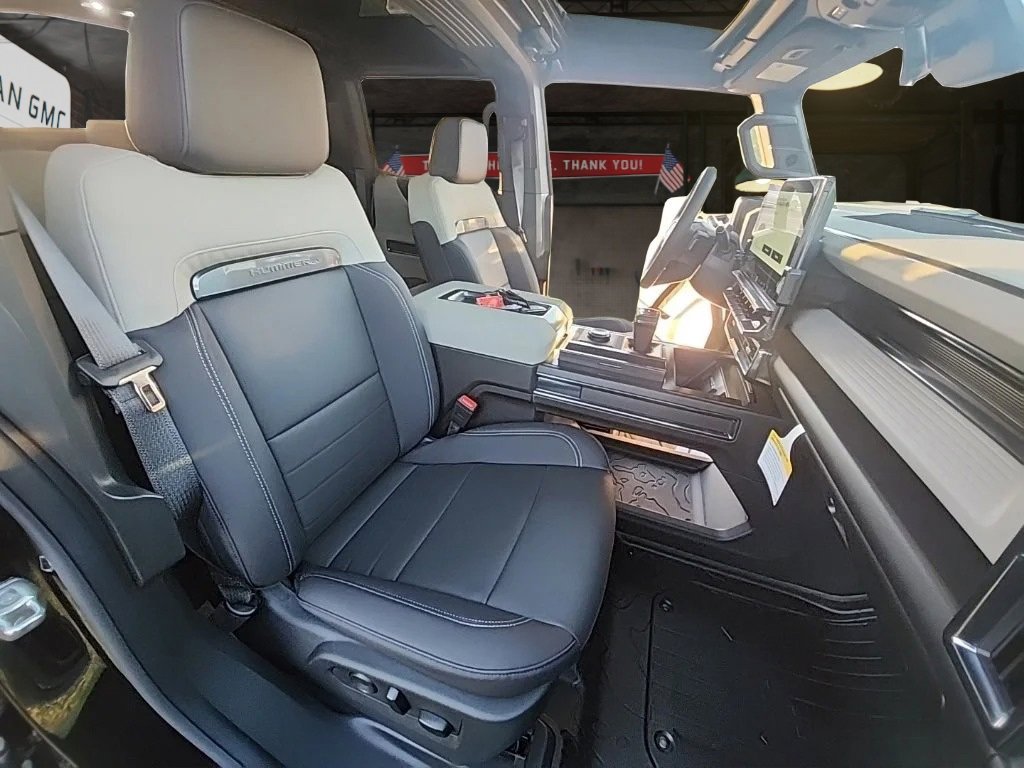 New 2026 GMC Hummer EV 4x4 Crew Cab image 17