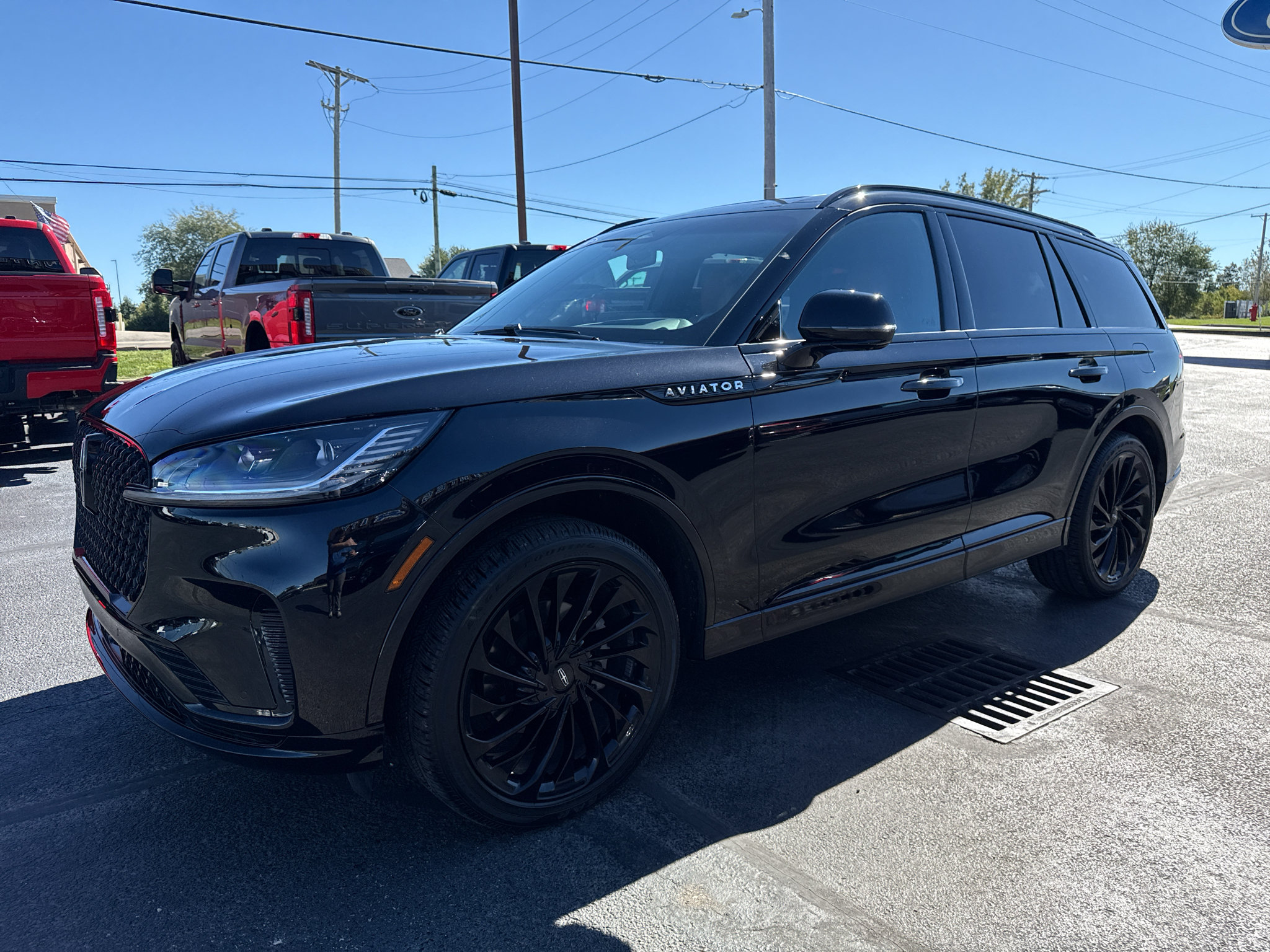 Used 2025 Lincoln Aviator Reserve w/ Equipment Group 201A AWD/4WD image 4