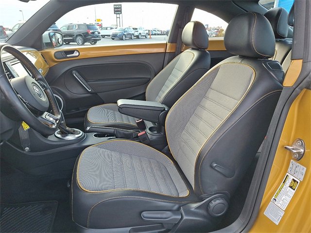 Used 2016 Volkswagen Beetle 1.8T Dune image 13