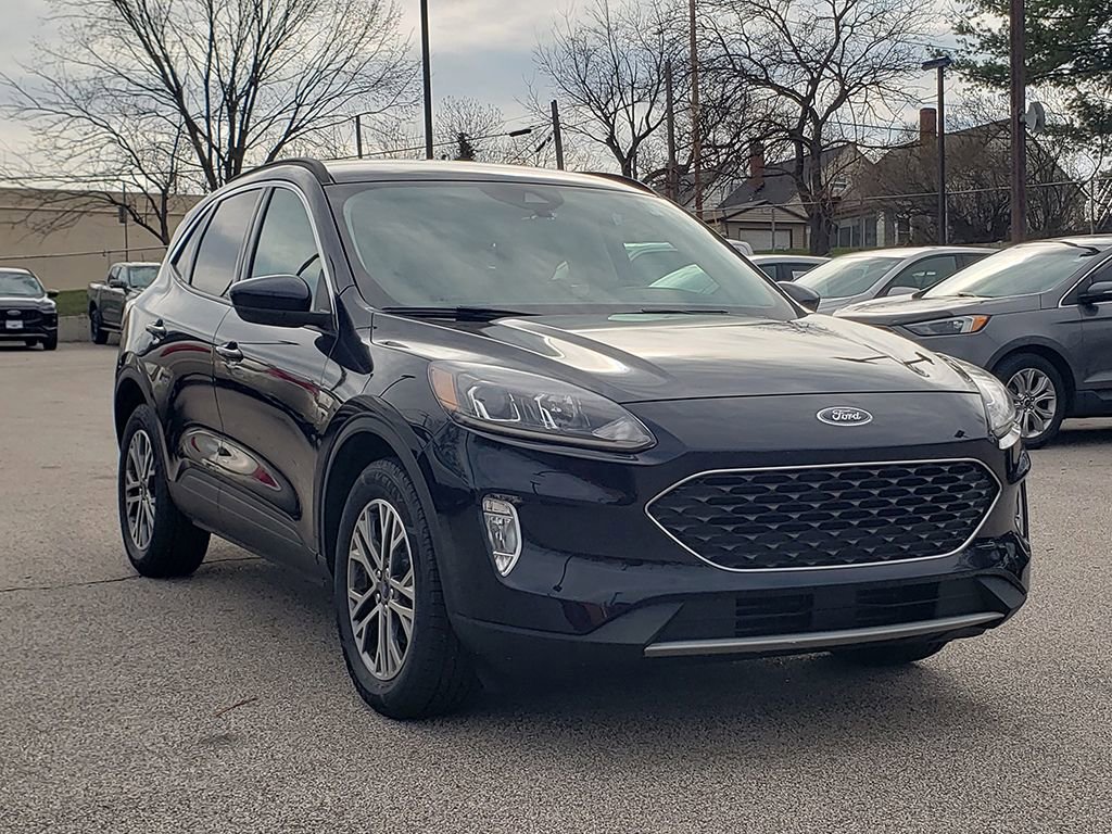 Certified 2021 Ford Escape SEL image 3