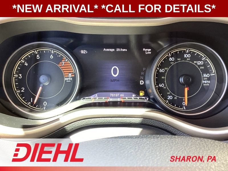 Used 2017 Jeep Cherokee Limited AWD/4WD image 27