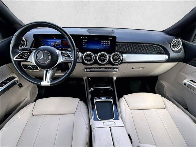 Used 2025 Mercedes-Benz GLB 250 image 16