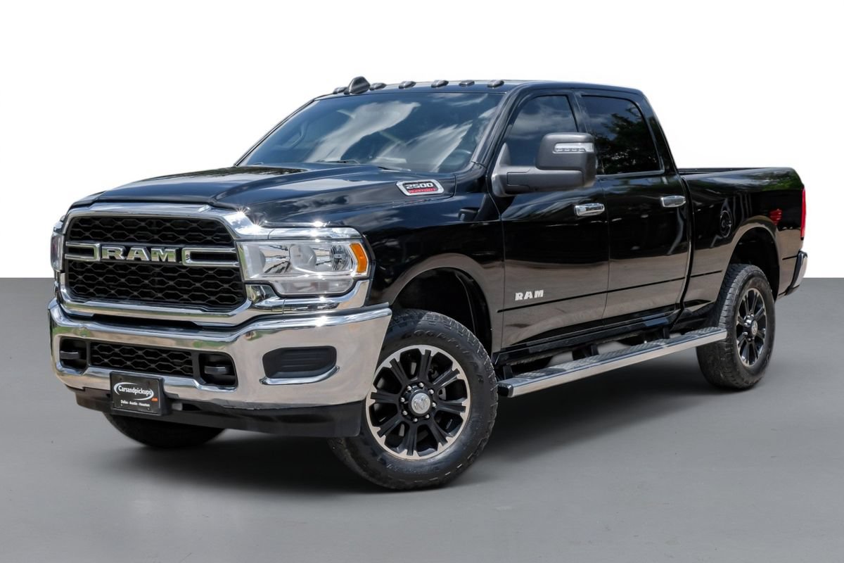 Used 2024 RAM 2500 Tradesman w/ Chrome Appearance Group AWD/4WD image 4