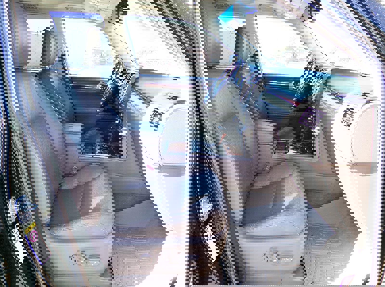 Used 2013 Lexus GX 460 w/ Comfort Plus Pkg image 17