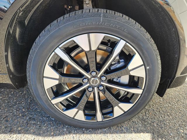 New 2026 Volvo XC60 T8 Ultra w/ Climate Package image 19