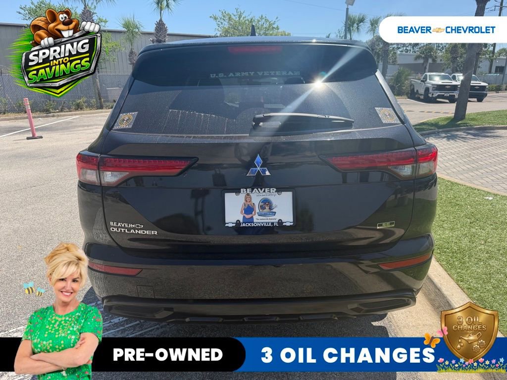 Used 2024 Mitsubishi Outlander SE image 5