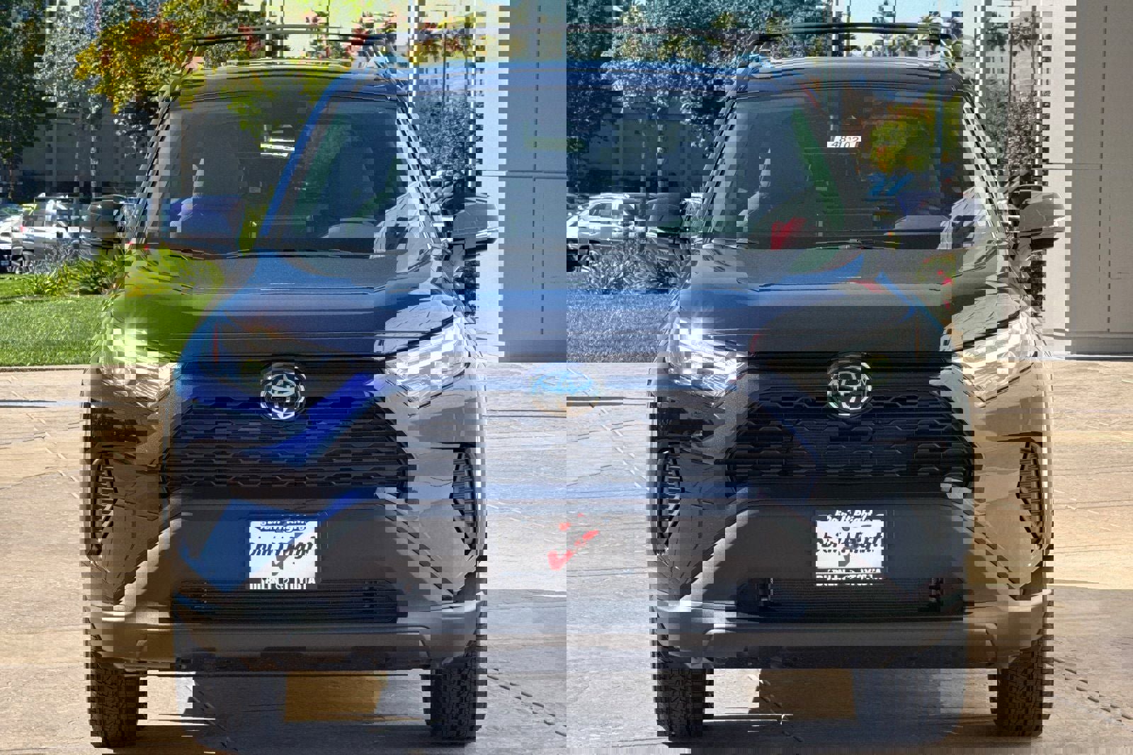 New 2025 Toyota RAV4 XLE image 10