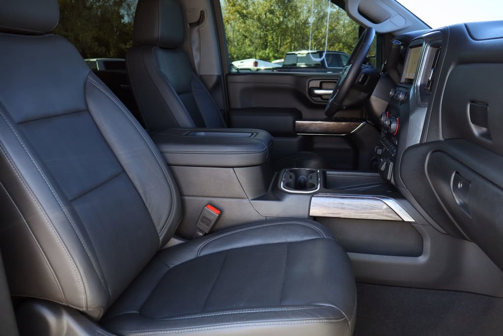 Used 2020 Chevrolet Silverado 2500 LTZ w/ Technology Package image 28