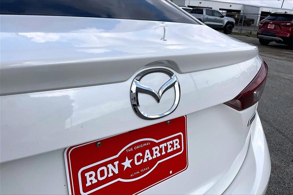Used 2017 MAZDA MAZDA3 Grand Touring image 27