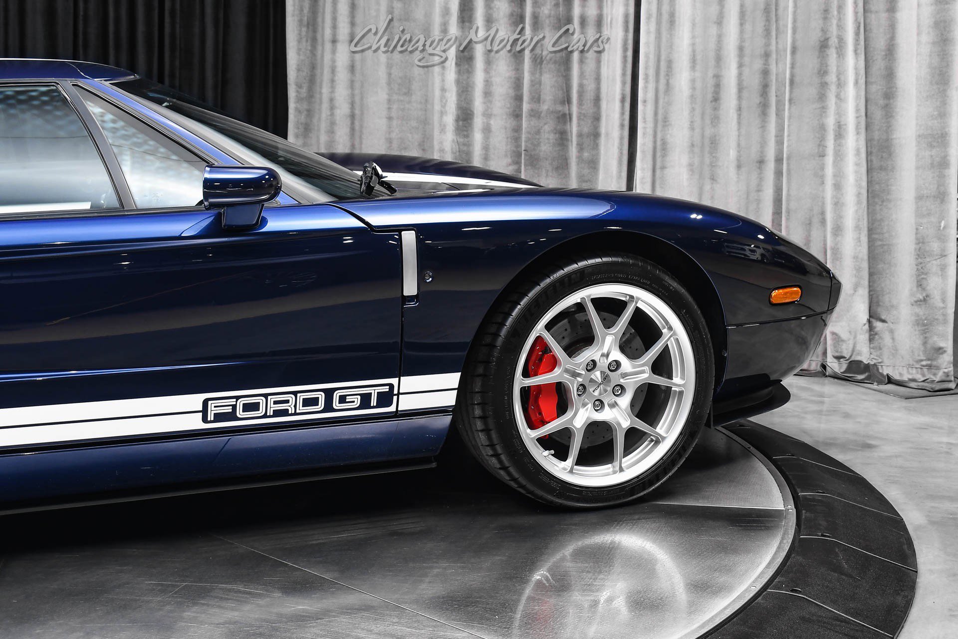 Used 2005 Ford GT image 36