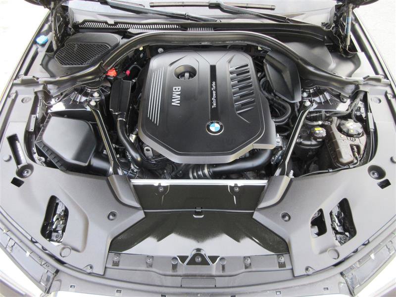 Used 2018 BMW 540i xDrive image 34