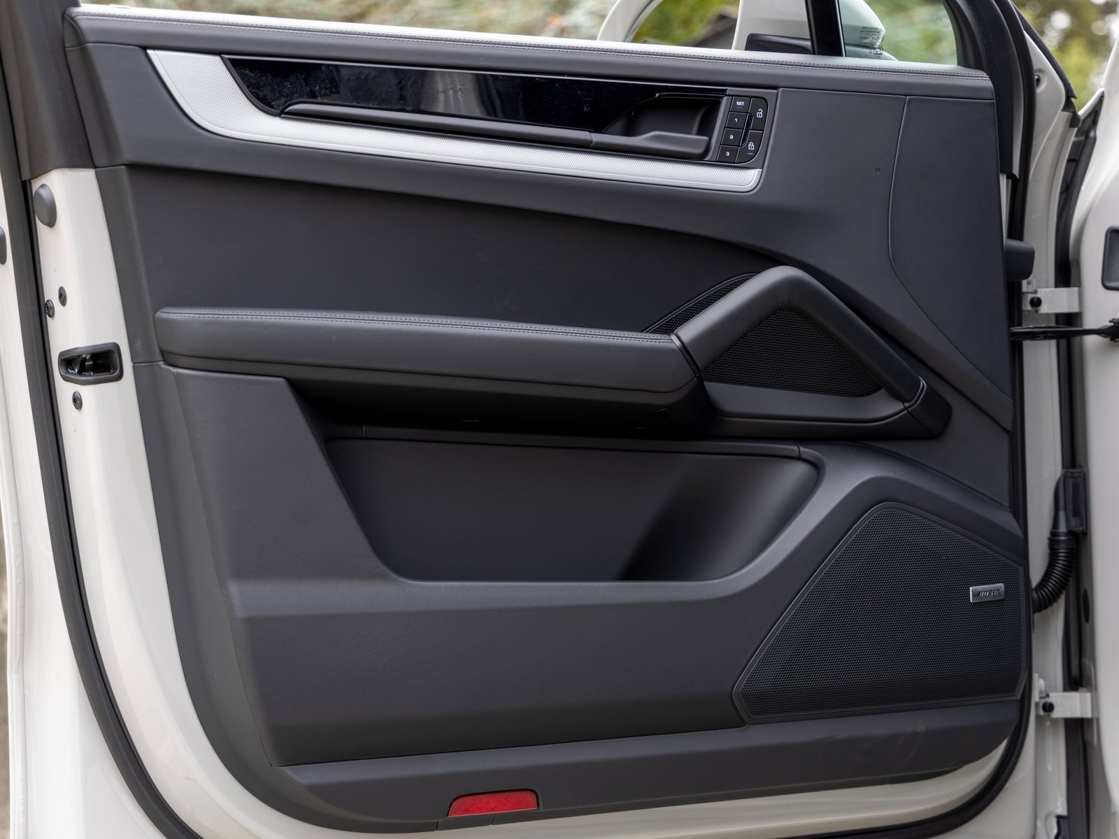 New 2026 Porsche Cayenne Coupe image 20