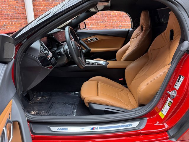 Certified 2023 BMW Z4 sDrive30i w/ Dynamic Handling Package image 22