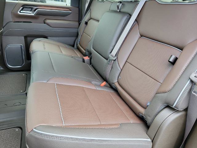 New 2026 GMC Sierra 2500 Denali w/ Denali Reserve Package image 15